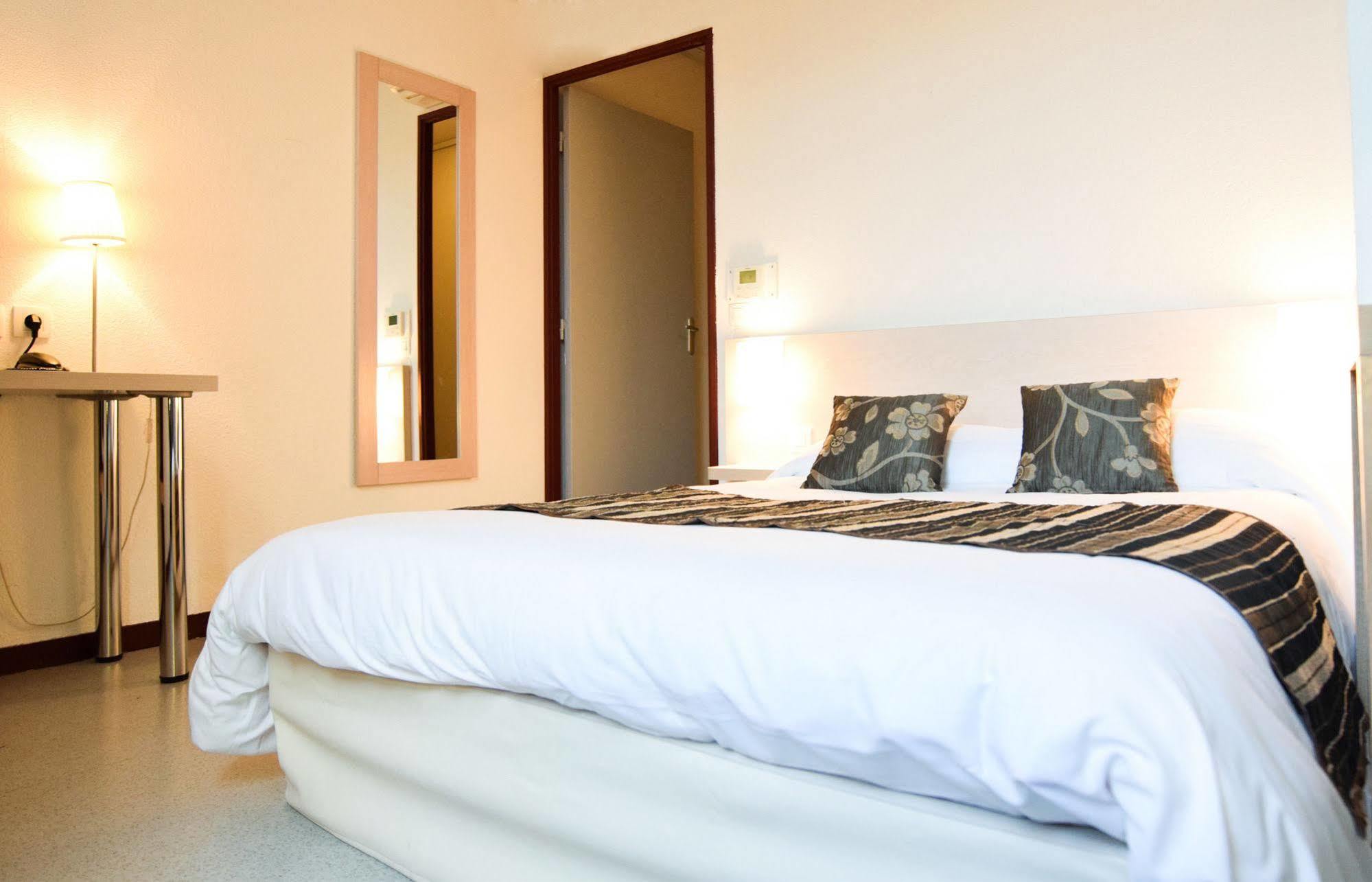 Residhotel Le Central'gare Aparthotel 3*